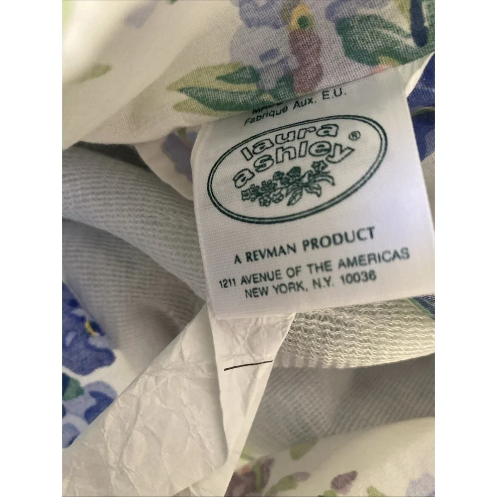 2 Vintage Laura Ashley Abbeville Stocks Standard Pillow Shams Padded Top